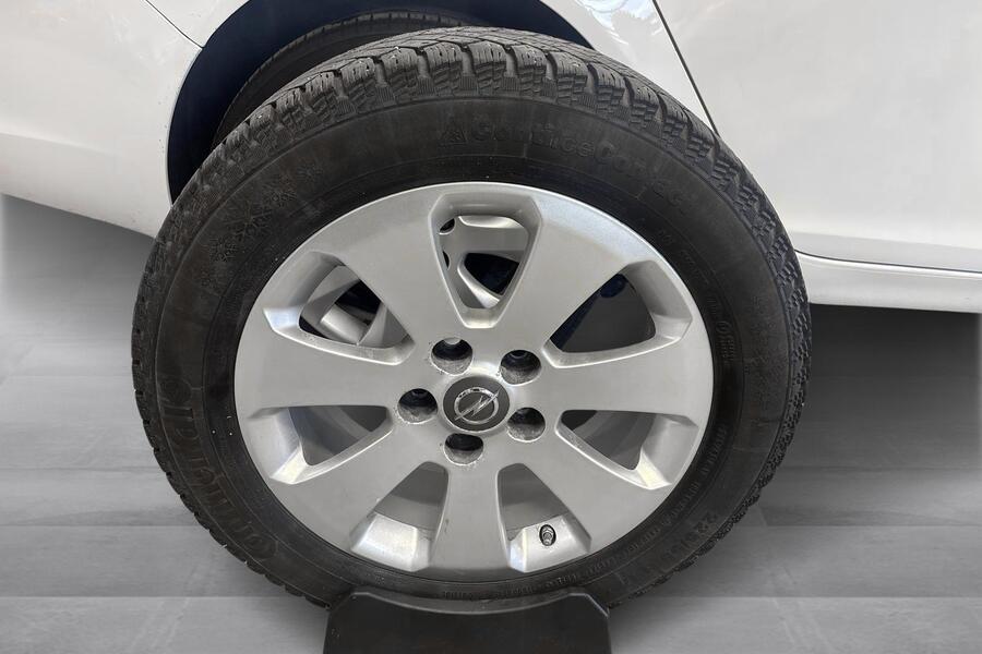 Opel Insignia vaihtoauto