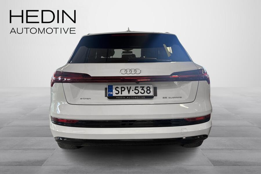 Audi e-tron vaihtoauto