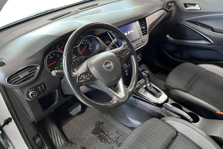 Opel Crossland X vaihtoauto