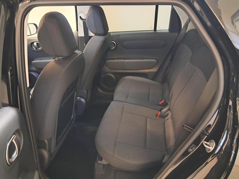 Hyundai INSTER vaihtoauto