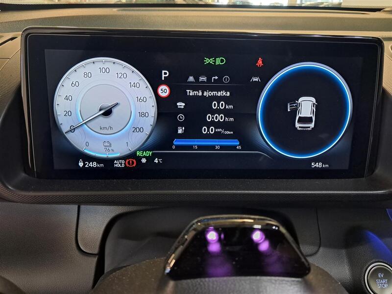 Hyundai INSTER vaihtoauto