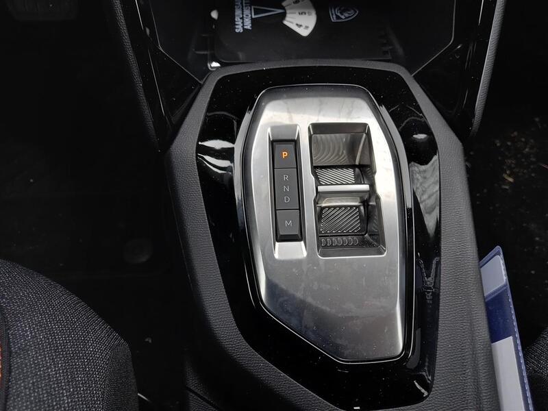 Peugeot 2008 vaihtoauto