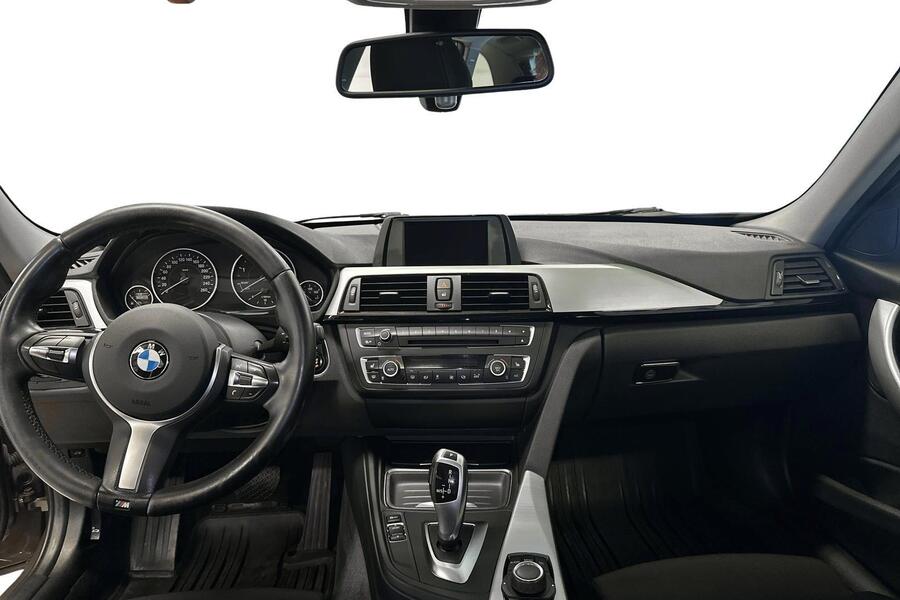 BMW 320 vaihtoauto