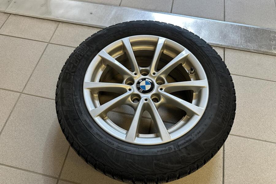 BMW 320 vaihtoauto