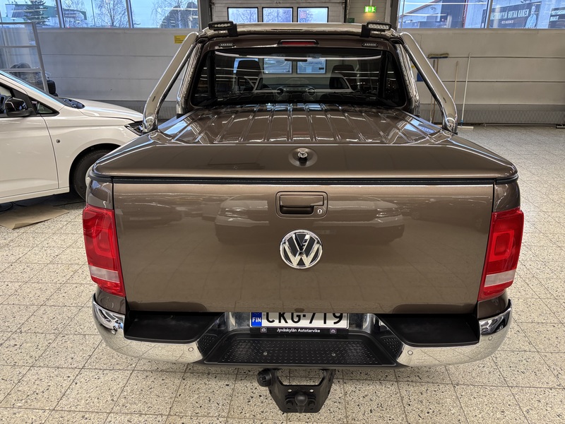 Volkswagen Amarok vaihtoauto
