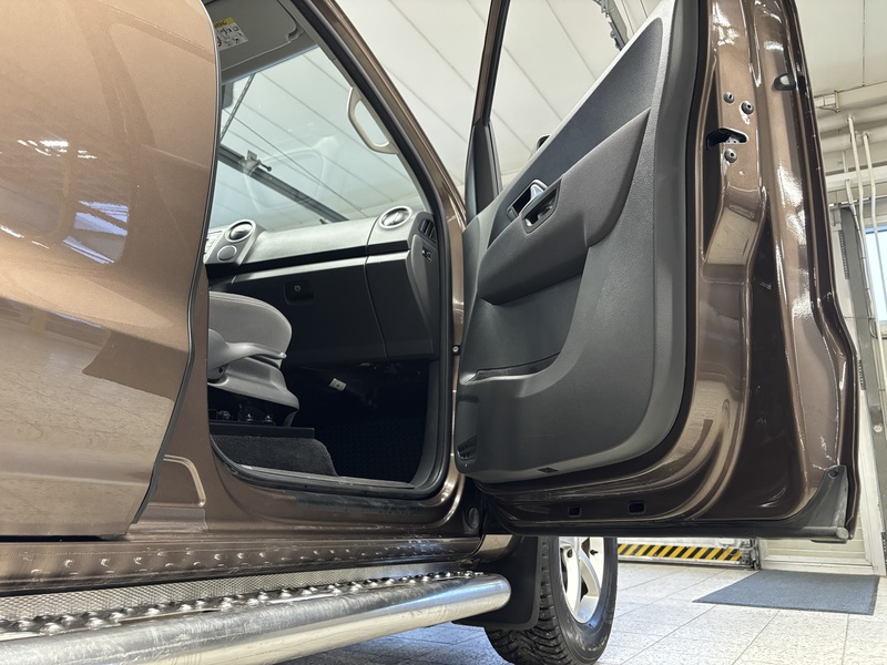 Volkswagen Amarok vaihtoauto