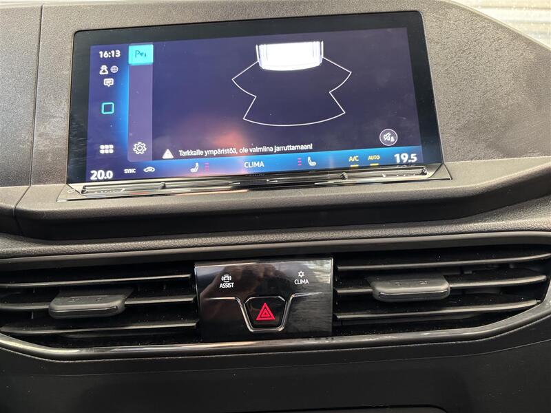 Volkswagen Caddy Maxi vaihtoauto