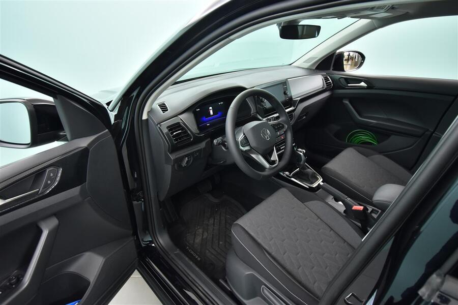 Volkswagen T-Cross vaihtoauto