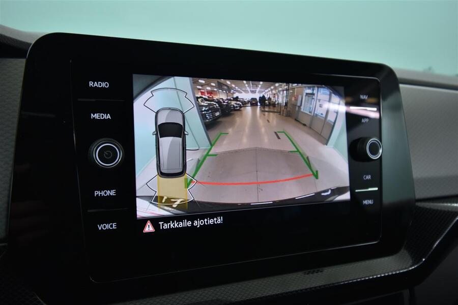 Volkswagen T-Cross vaihtoauto