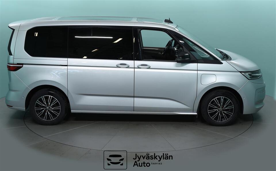 Volkswagen Multivan vaihtoauto