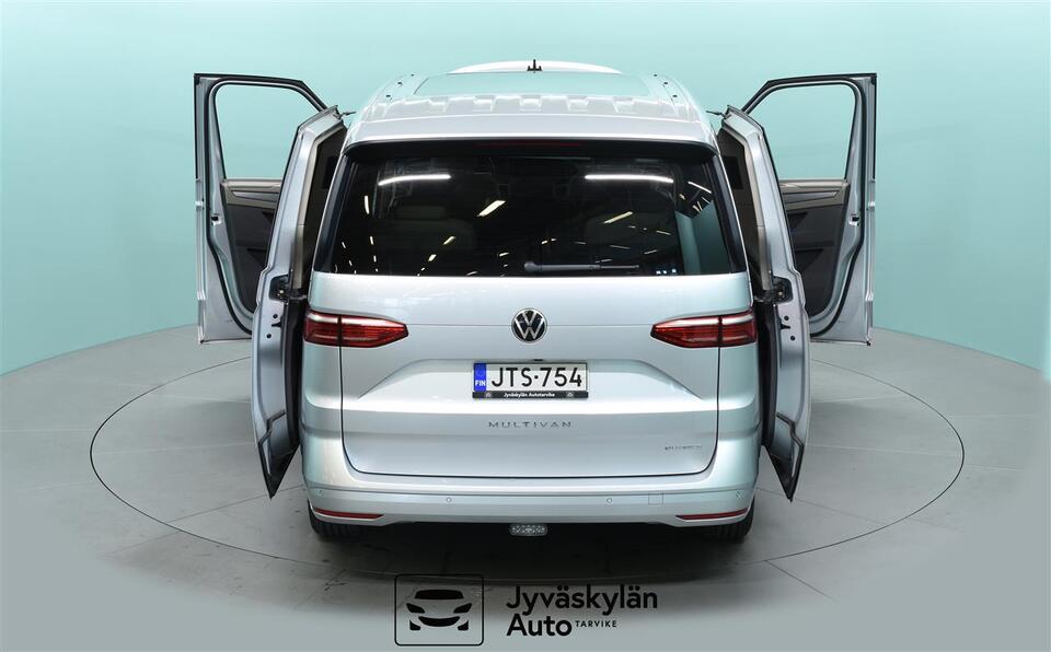 Volkswagen Multivan vaihtoauto