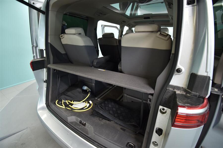 Volkswagen Multivan vaihtoauto