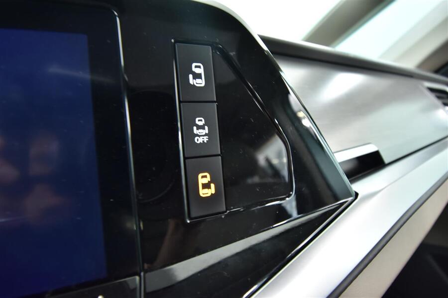 Volkswagen Multivan vaihtoauto