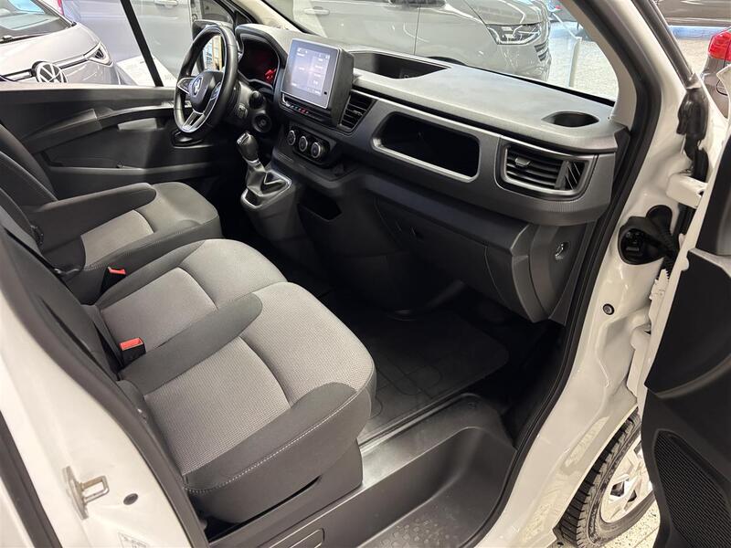 Renault Trafic vaihtoauto