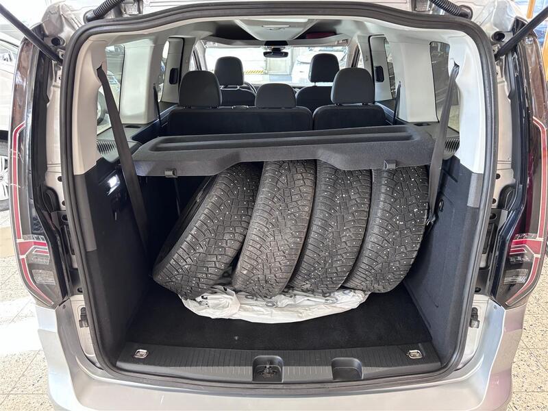 Volkswagen Caddy Maxi vaihtoauto