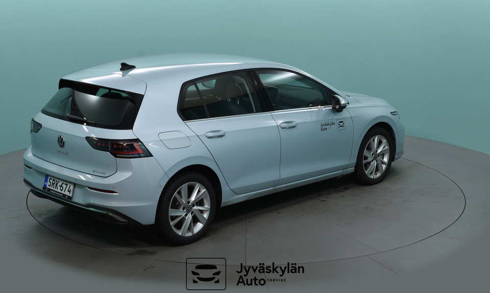 Volkswagen Golf vaihtoauto