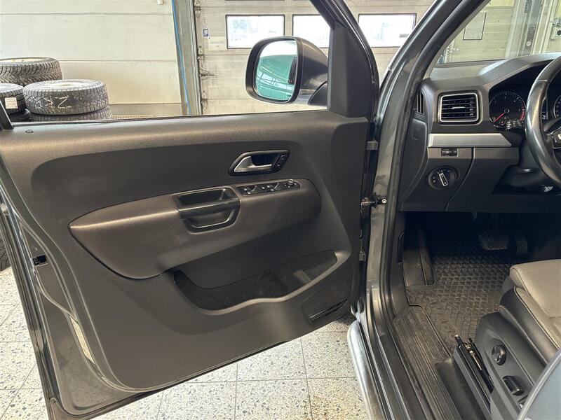 Volkswagen Amarok vaihtoauto