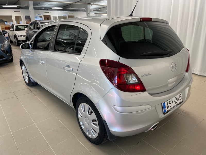 Opel Corsa vaihtoauto