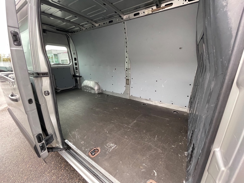 Opel Movano vaihtoauto