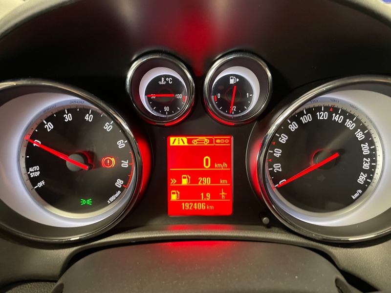 Opel Astra vaihtoauto