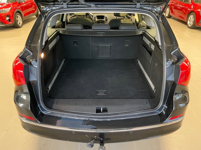 Opel Astra vaihtoauto