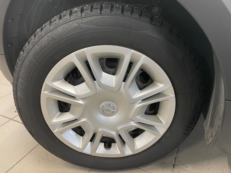 Opel Crossland X vaihtoauto