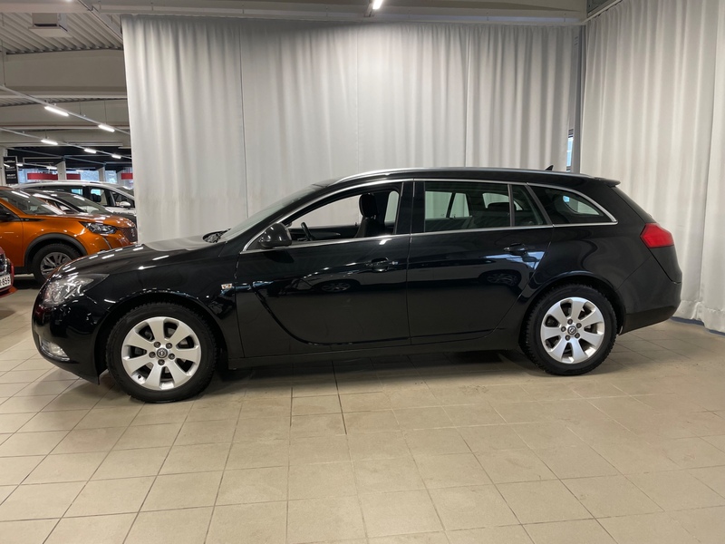 Opel Insignia vaihtoauto