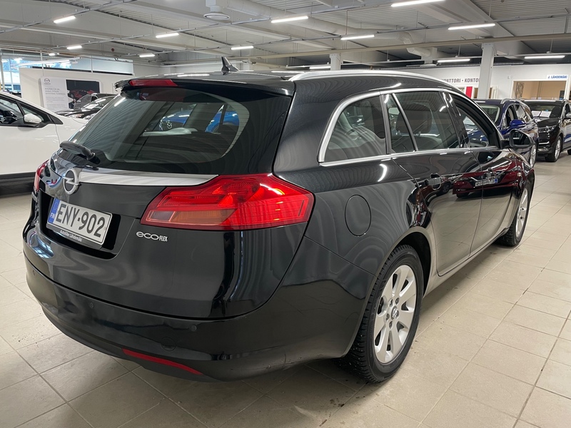 Opel Insignia vaihtoauto