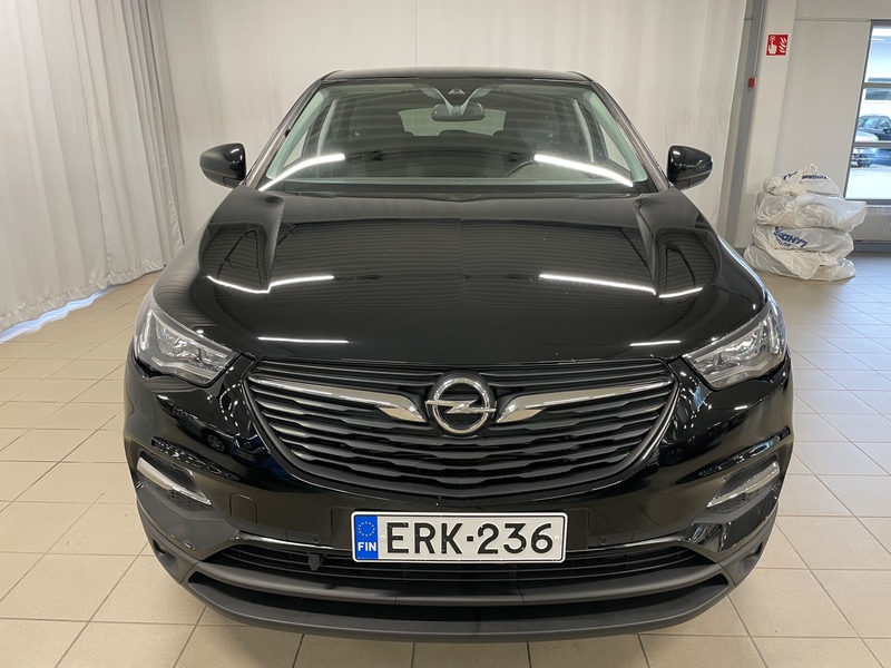 Opel Grandland X vaihtoauto