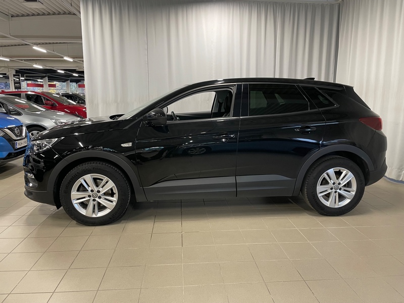 Opel Grandland X vaihtoauto