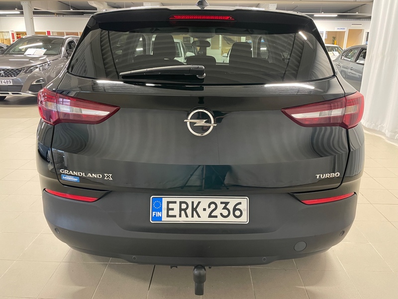 Opel Grandland X vaihtoauto