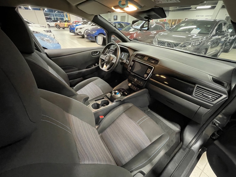 Nissan Leaf vaihtoauto