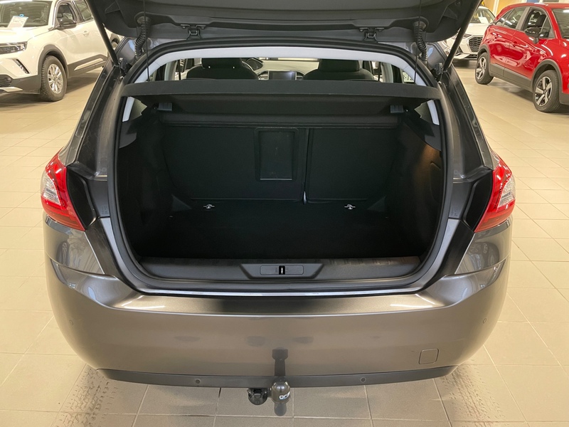 Peugeot 308 vaihtoauto