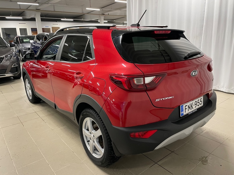 Kia Stonic vaihtoauto