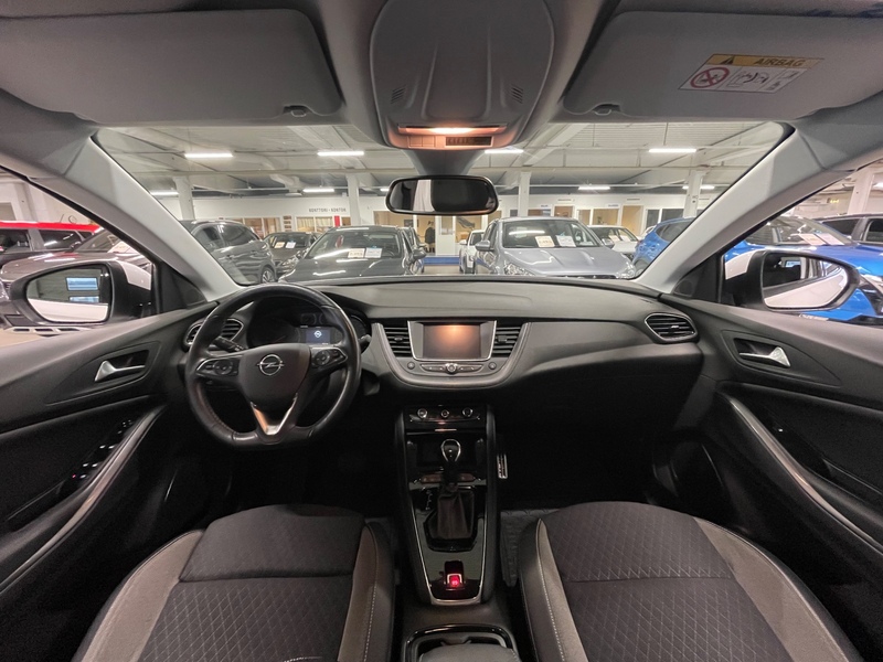Opel Grandland X vaihtoauto