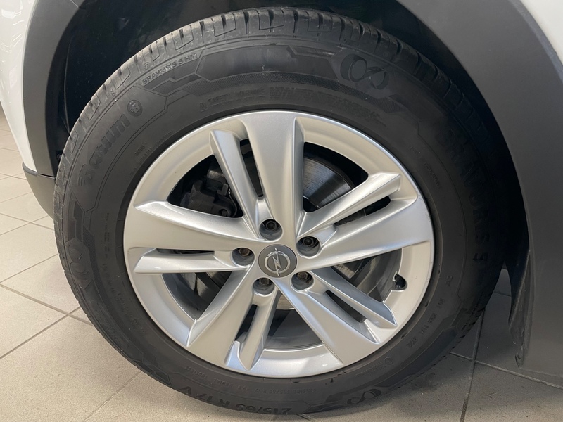 Opel Grandland X vaihtoauto