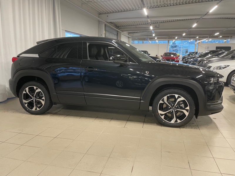 Mazda MX-30 vaihtoauto