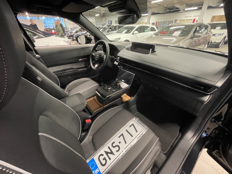 Mazda MX-30 vaihtoauto