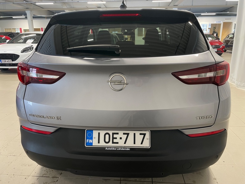 Opel Grandland X vaihtoauto