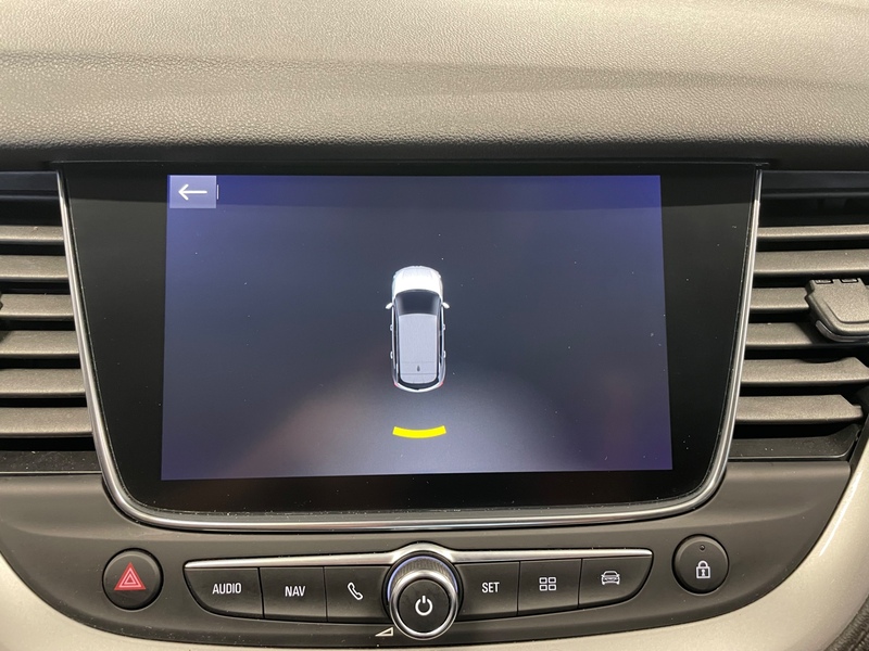 Opel Grandland X vaihtoauto