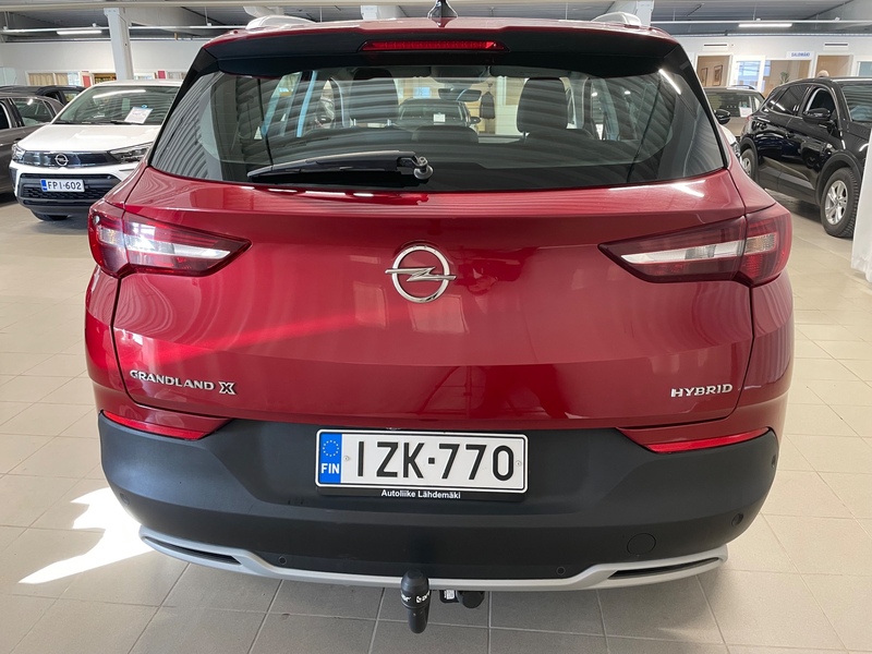 Opel Grandland X vaihtoauto