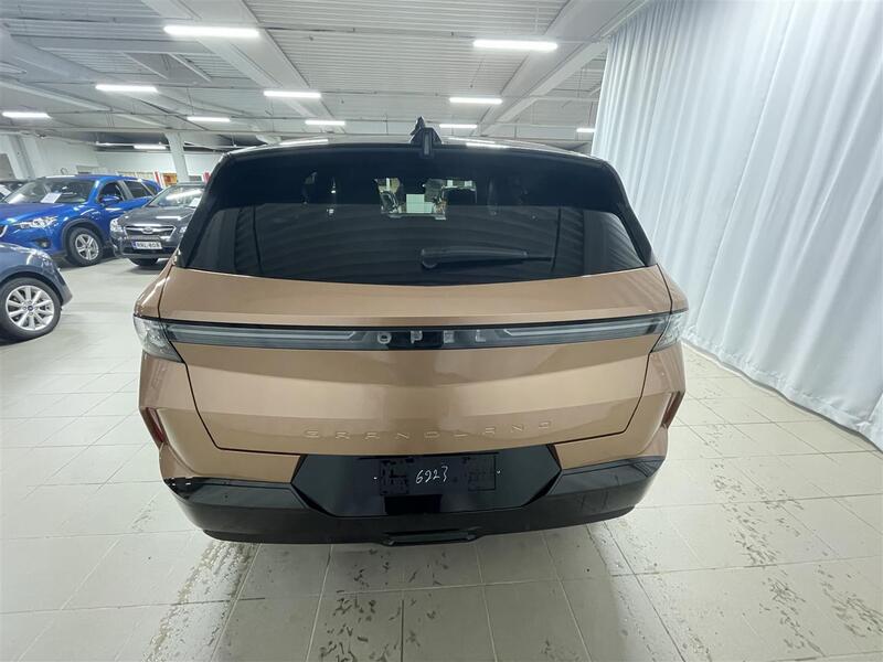 Opel Grandland vaihtoauto