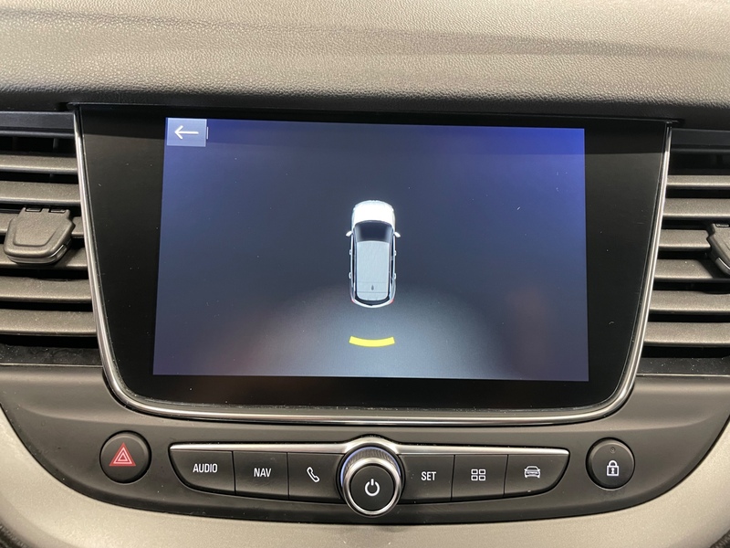 Opel Grandland X vaihtoauto