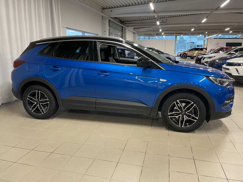 Opel Grandland X vaihtoauto