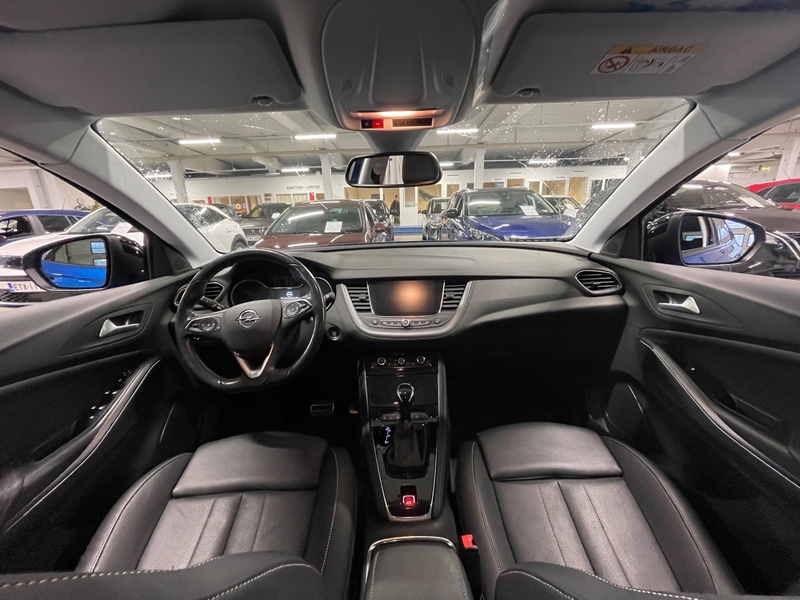 Opel Grandland X vaihtoauto