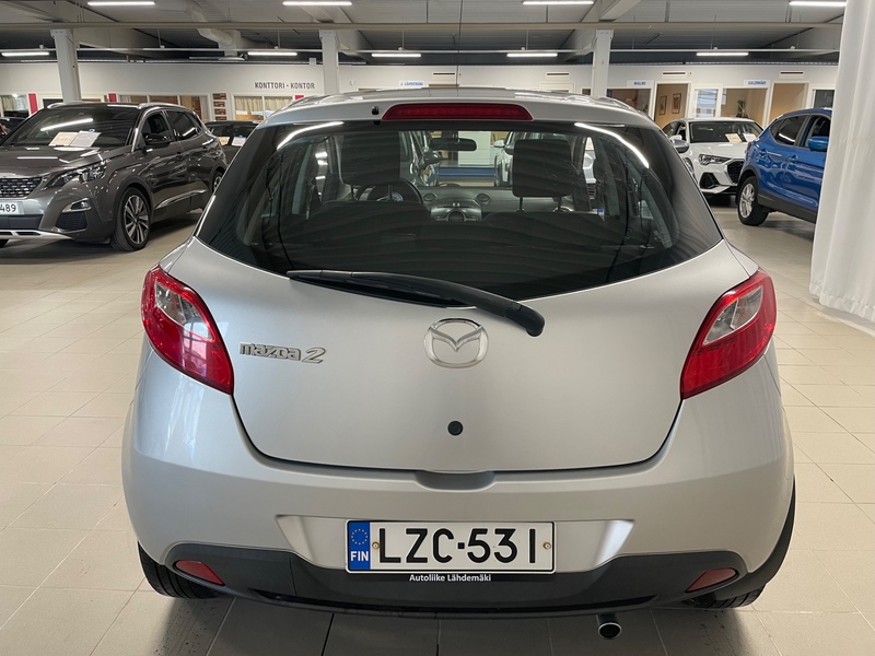 Mazda 2 vaihtoauto
