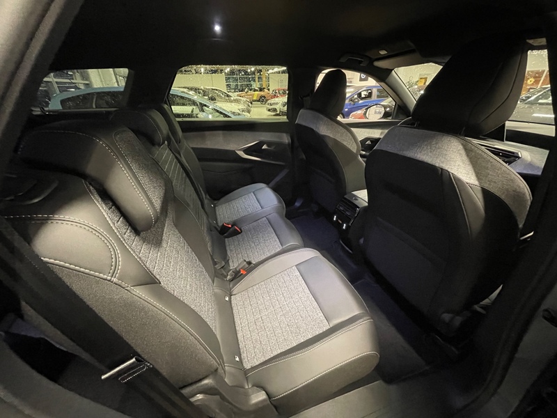 Peugeot 5008 vaihtoauto