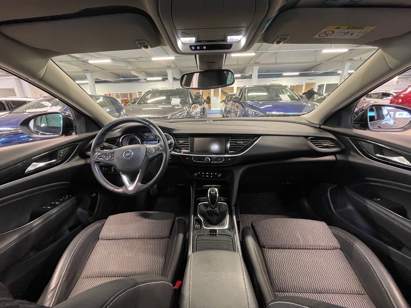 Opel Insignia vaihtoauto