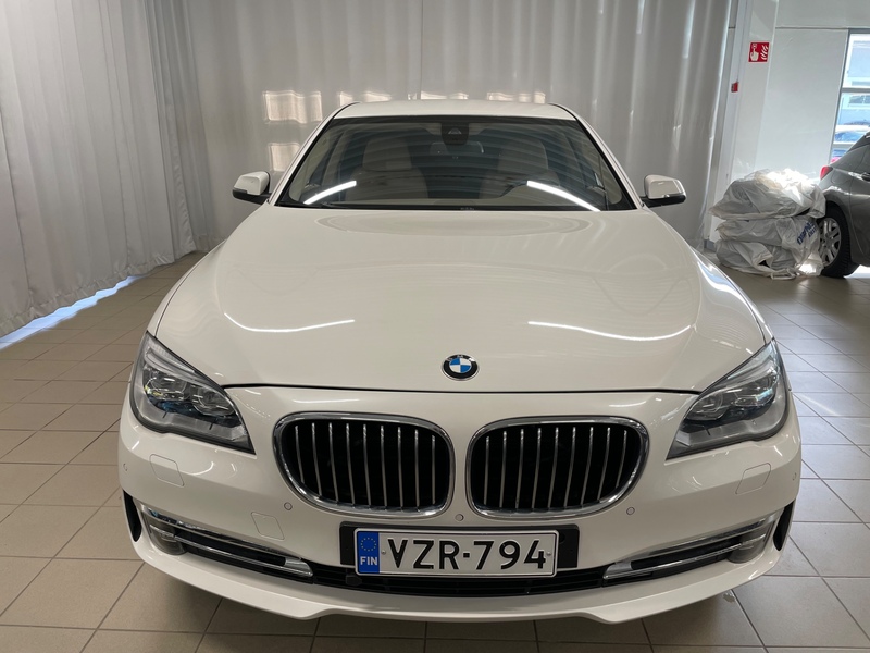 BMW 730 vaihtoauto