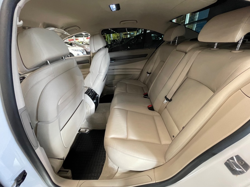 BMW 730 vaihtoauto